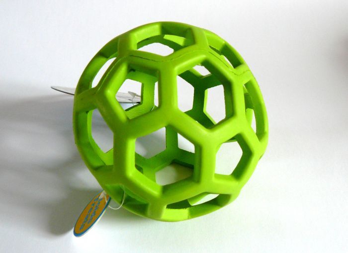 Děrovaný míč Medium 11cm